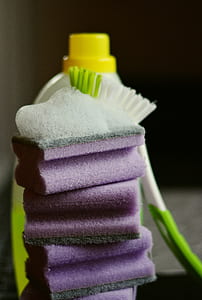 close-up photography of sponge and toilet brush thumbnail