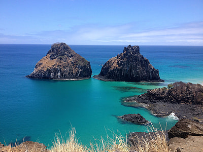 Landscape and seascape of Fernando De Noronha, Brazil thumbnail