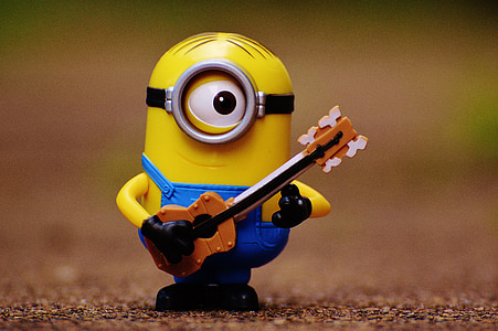 minion plastic toy thumbnail