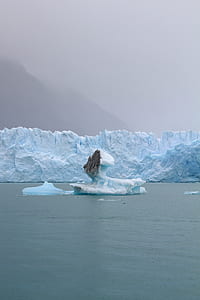 landscape of ice glacier thumbnail