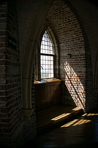 closed glass window thumbnail