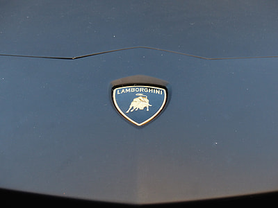 black Lamborghini thumbnail