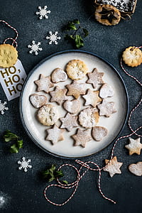 assorted-shape cookie on plate thumbnail