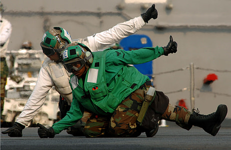 Aircraft Carrier Crew, Clear To Launch thumbnail