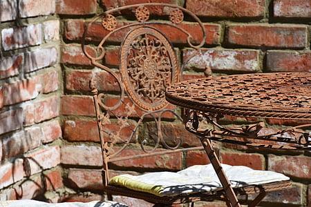 photo of brown metal chair thumbnail