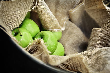 Macro Shot Photo of Green Apples thumbnail