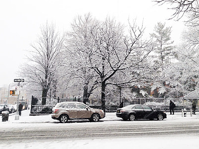SUV covering with snow thumbnail