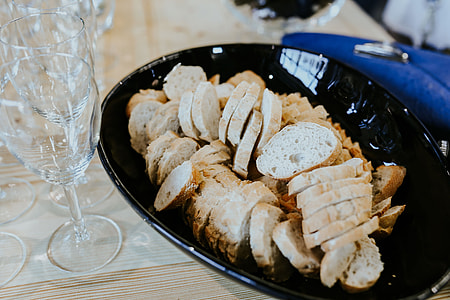 Elegant buffet with food thumbnail