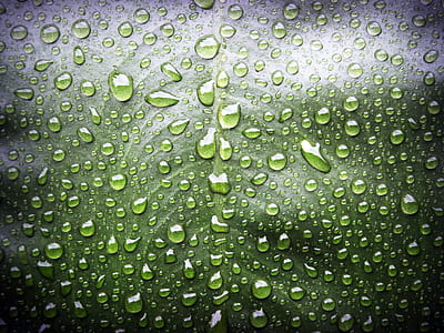 glass with moisture thumbnail