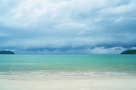 calm body of water thumbnail