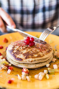 person eating pancake thumbnail