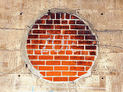 brown brick on brown wall graphic thumbnail