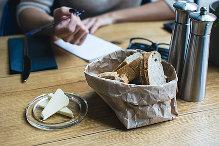 Freshly baked bread with butter starter thumbnail