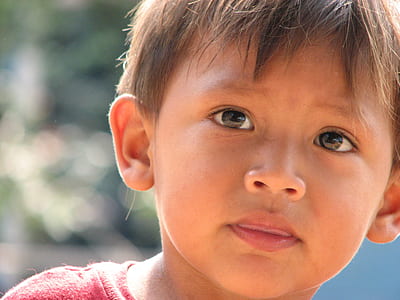 portrait photo of boy thumbnail