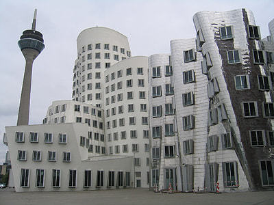 Media Harbour, Düsseldorf thumbnail