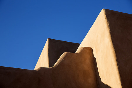Building Structures in Santa Fe, New Mexico thumbnail