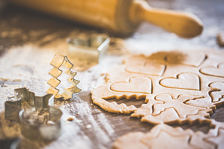Preparing Christmas Sweets for Baking thumbnail