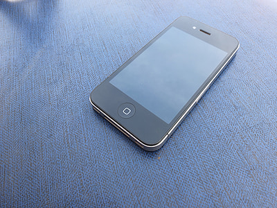 black iPhone 4 with black screen thumbnail