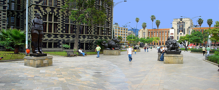 Plaza Botero with Museum of Antioquia in Colombia, Medellin thumbnail