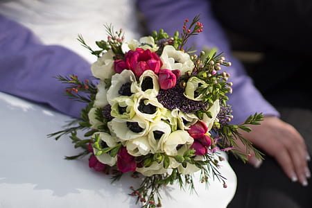 bouquet of flowers thumbnail