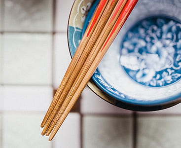 closeup photo of four chopsticks thumbnail