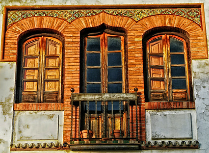 brown and white house window thumbnail