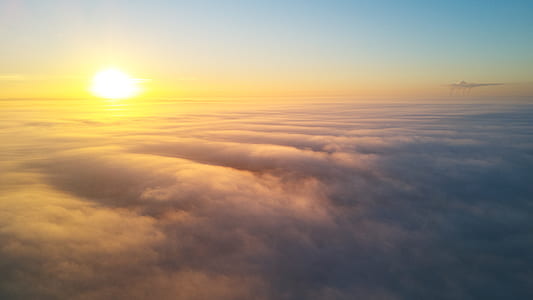 clouds and sun photography thumbnail