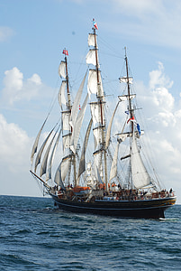 white and black galleon thumbnail