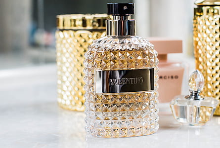 clear glass bottle thumbnail