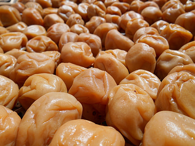 pile of pastries thumbnail