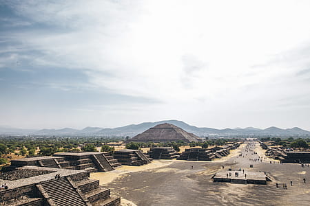 Tourists at Teotihuacan pyramids in State of Mexico, Mexico on a cloudy day thumbnail