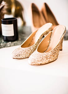 pair of brown almond-toe sandals thumbnail