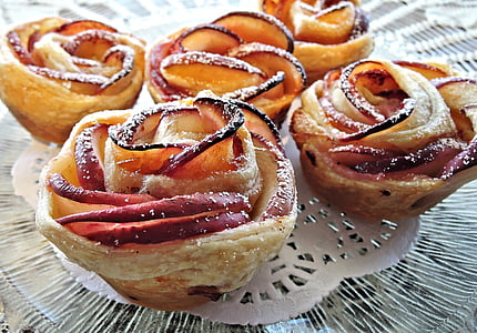 five cupcakes thumbnail