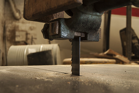 close up photo of jigsaw thumbnail