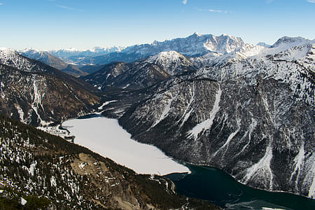 landscape photography of valley thumbnail