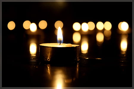 white votive candles thumbnail
