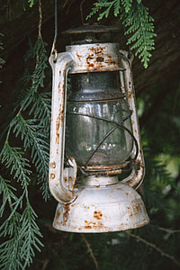 Old lamp thumbnail