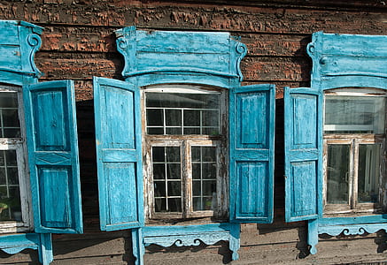 three open blue windowpanes thumbnail