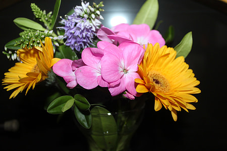 Bouquet Of Flowers, Garden Flowers thumbnail