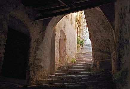 concrete stairs under tunnel thumbnail
