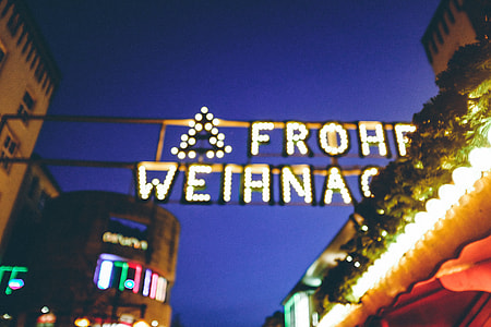 Frohe Weihnachten thumbnail
