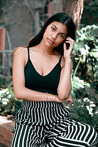Fashion Portrait Photo thumbnail