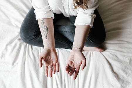 person in blue jeans thumbnail