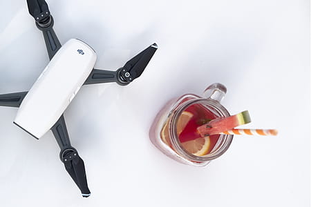 White And Black Dji Mavic Pro thumbnail