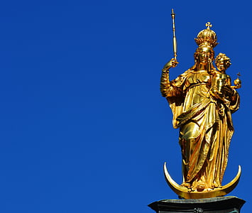 mother and child statue thumbnail