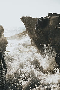photo of ocean waves during daytime thumbnail