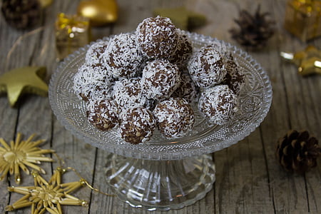 footed bowl of munchkins thumbnail
