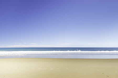 ocean during daytime thumbnail