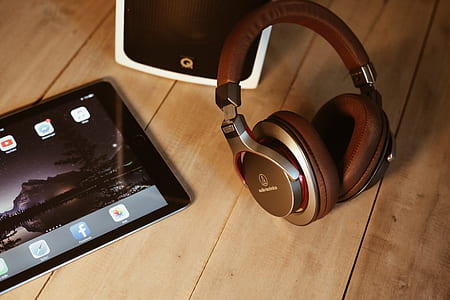 space gray iPad thumbnail