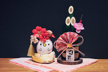 white and pink animal ceramic animal table decor thumbnail